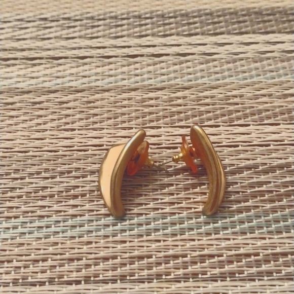 Vintage Earrings - Picture 3 of 4